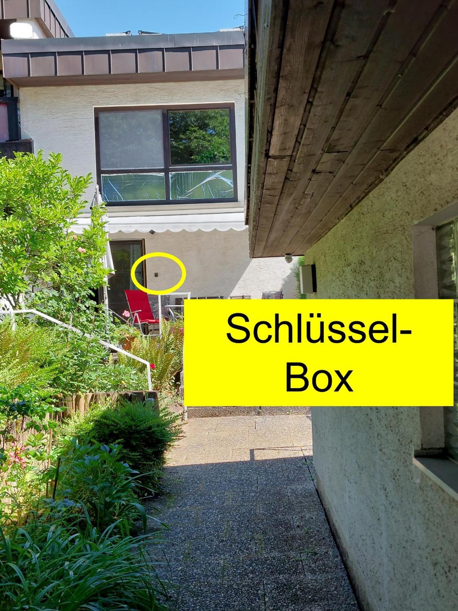 Grosszuegige Wohnung Mit Terrasse Wuerzburg, Zell Zell am Main Eksteriør billede